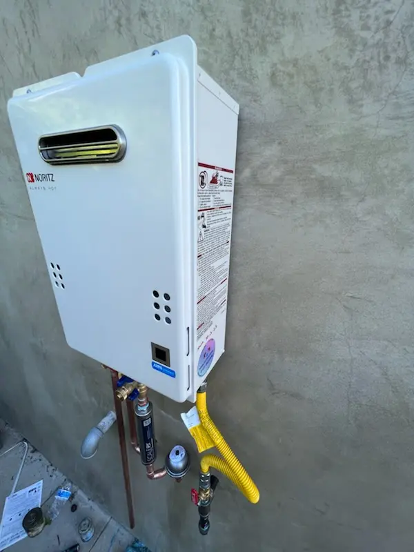 Tankless water heater installation for Virginia Oaks homes